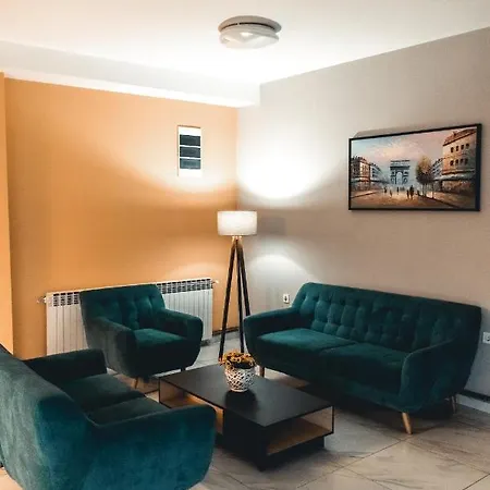 Aparthotel Moderna And Restaurant